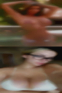 Grand naked girls body.